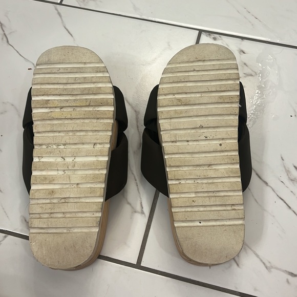 Zara sandals size 36 - Picture 5 of 5